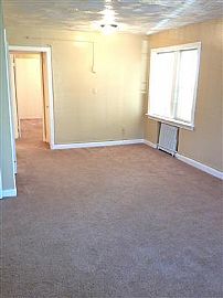  2 Bedroom Apartment Located on a Very Quiet Residential Street in Washington, DC (Photo 10 of 10)