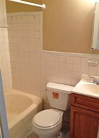  2 Bedroom Apartment Located on a Very Quiet Residential Street in Washington, DC (Photo 7 of 10)