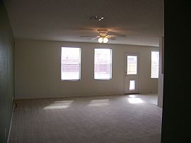 Great  Family Home in Fabulous Location in Rockwall, TX (Photo 2 of 8)