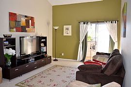 Beautiful 1br Furnished Condo  in Santa Clarita, CA