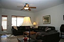 17462 W Papago Street Goodyear Upgraded Unit in Goodyear, AZ (Photo 5 of 10)