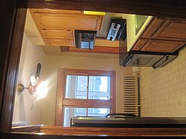 3 Bdrm - Albany - Recently Refinished, Quiet and Sunny Home in Albany, NY (Photo 10 of 12)