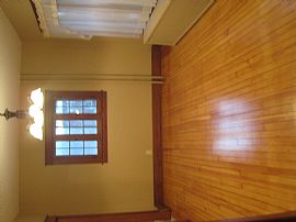 3 Bdrm - Albany - Recently Refinished, Quiet and Sunny Home in Albany, NY (Photo 9 of 12)