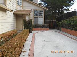 Lovely 3 Bedroom House For Immedaite Move In in Antioch, CA (Photo 2 of 8)