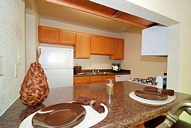 Bella Vista Townhomes in Tucson, AZ (Photo 3 of 4)