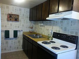 Lake Park Apartments in Washington Terrace, UT (Photo 3 of 5)