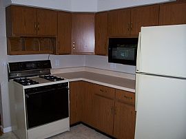 $875.00 3br-House For Rent Collinsville, Il 62234 618-345-0329 in Collinsville, IL (Photo 9 of 12)