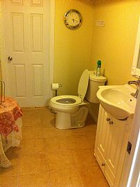 Beautiful Home For Rent in South Suburbs in Lansing, IL (Photo 3 of 7)