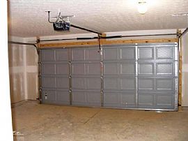 Newer 3 Br 2 Bath Home in The Shepherds Glen Subdivision in Shepherdsville, KY (Photo 6 of 6)