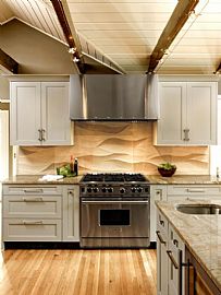 Full Furnished Size Bed,Bath and Living Room in Honolulu, HI (Photo 4 of 6)