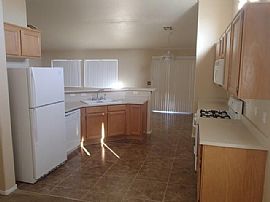 4 Bedroom, 2 Bathroom, 2 Car Attached Garage Home. Freshly Pain in North Las Vegas, NV (Photo 6 of 6)