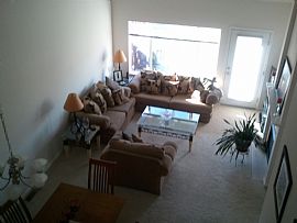 Gorgeous Townhouse W/master Suite on Main with 2 Car Garage  in Auburn, WA (Photo 5 of 8)