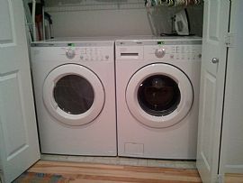 Gorgeous Townhouse W/master Suite on Main with 2 Car Garage  in Auburn, WA (Photo 7 of 8)