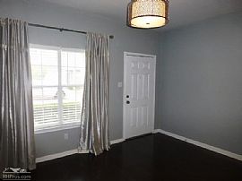 1900 Little Elm Trail Lovely Townhome Cypress Creek in Cedar Park, TX (Photo 2 of 10)