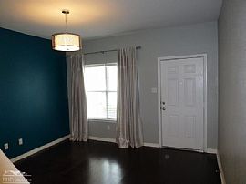 1900 Little Elm Trail Lovely Townhome Cypress Creek in Cedar Park, TX (Photo 5 of 10)