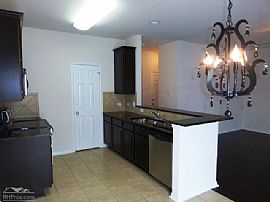 1900 Little Elm Trail Lovely Townhome Cypress Creek in Cedar Park, TX (Photo 9 of 10)