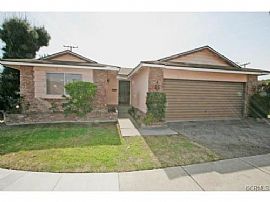  4bd, 2 Full Ba House  in Long Beach, CA