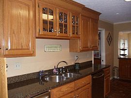 North Columbus! Very Nice 3br, 2ba Home with Privacy Fenced in Columbus, GA (Photo 9 of 10)