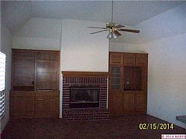 Wonderful Neighborhood in Broken Arrow, OK (Photo 2 of 10)