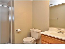 Newly Updated 4br, 3ba/2 Garage Parking Spaces Updated Ranch Ho in Wichita, KS (Photo 2 of 10)