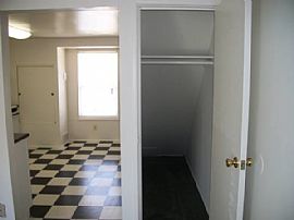 2 Bedroom Townhomes in Middle River in Middle River, MD (Photo 4 of 9)