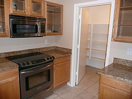 Extensively Updated 1888 Sq/ft 4 Bedroom 1 Level Home In in Peoria, AZ (Photo 6 of 12)