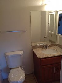 Newly Remodeled Lovely Townhome in Ontario, CA (Photo 10 of 11)