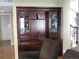 Lovely 4bedroom Granada House in Granada Hills, CA (Photo 4 of 12)