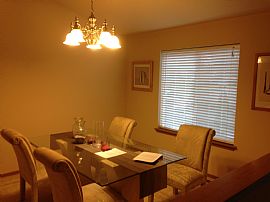 Beautiful 4 Bedroom Home Near I-5 and Hwy 7 in Tacoma, WA (Photo 5 of 5)