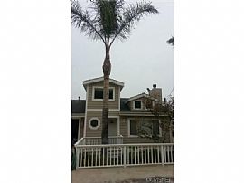 A Must Have Chatsworth Home in Chatsworth, CA (Photo 2 of 11)