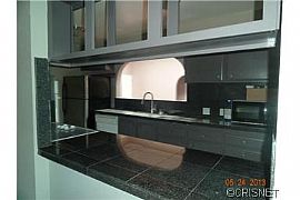 Dont Miss This Must See House in Granada Hills, CA (Photo 2 of 10)