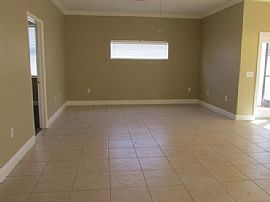 3 Bedroom 2 Bath Home with a 2 Car Garage in Bradenton, FL