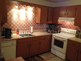 1 Bedroom Condo- Basement Storage- Close to Shopping in Stanhope, NJ (Photo 5 of 10)