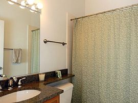 1527 N Mohawk St Unit 4 Sunny Spacious 2 Bd, 2ba Old Town Condo in Chicago, IL (Photo 9 of 10)
