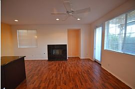 Dazling 3bedroom Valencia Home in Valencia, CA (Photo 2 of 8)