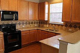 3br Townhome Available For Lease / Rent in The Colony, TX (Photo 6 of 12)