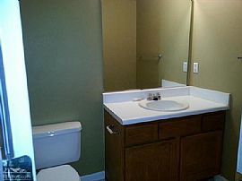 Terrific 4br Split Foyer-Move in Ready! in Hiram, GA (Photo 8 of 10)