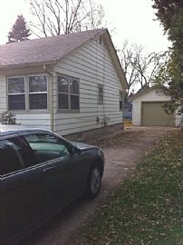 Wonderful House in East Dundee in East Dundee, IL (Photo 2 of 9)