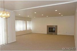 An Amazing House in Woodland Hills, CA (Photo 5 of 6)