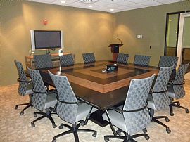 4br/2ba Single Family Luxury House - Aviano Neighborhood in Phoenix, AZ (Photo 10 of 12)