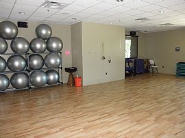 4br/2ba Single Family Luxury House - Aviano Neighborhood in Phoenix, AZ (Photo 11 of 12)