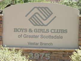 4br/2ba Single Family Luxury House - Aviano Neighborhood in Phoenix, AZ (Photo 8 of 12)