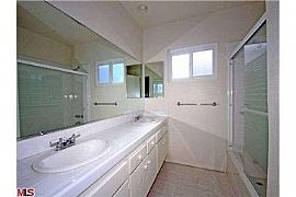 A Stunning Home! in Chatsworth, CA (Photo 8 of 8)