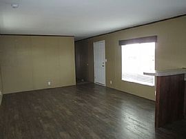Title: Spacious 3bedroom 2bath Single Family Home in Great   Lo in Saratoga, WY (Photo 3 of 9)