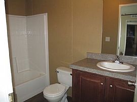 Title: Spacious 3bedroom 2bath Single Family Home in Great   Lo in Saratoga, WY (Photo 5 of 9)