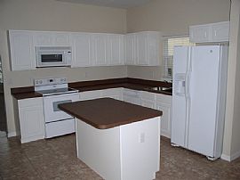 Single Family Home For Rent. in Sanford, FL (Photo 2 of 6)