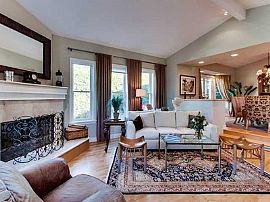 Designer Custom in Solana Beach, CA (Photo 4 of 5)