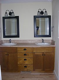 Newer Country Home in Scio, OR (Photo 3 of 5)