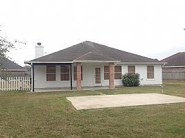 Well Kept Three Bedroom/two Bath Home on Nice Cul-De-Sac in Corpus Christi, TX (Photo 5 of 5)