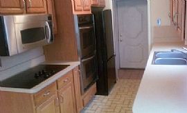 Beautiful 3bedroom 2bath/new Appliances in Detroit, MI (Photo 7 of 8)